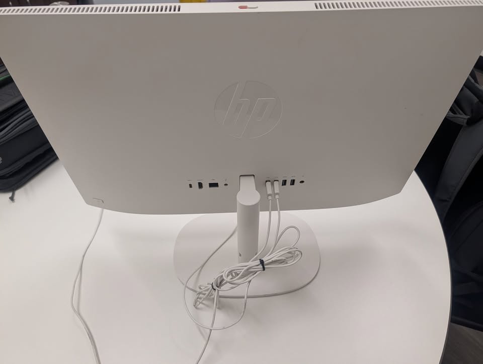 HP 22 inch all-in-one desktop computer